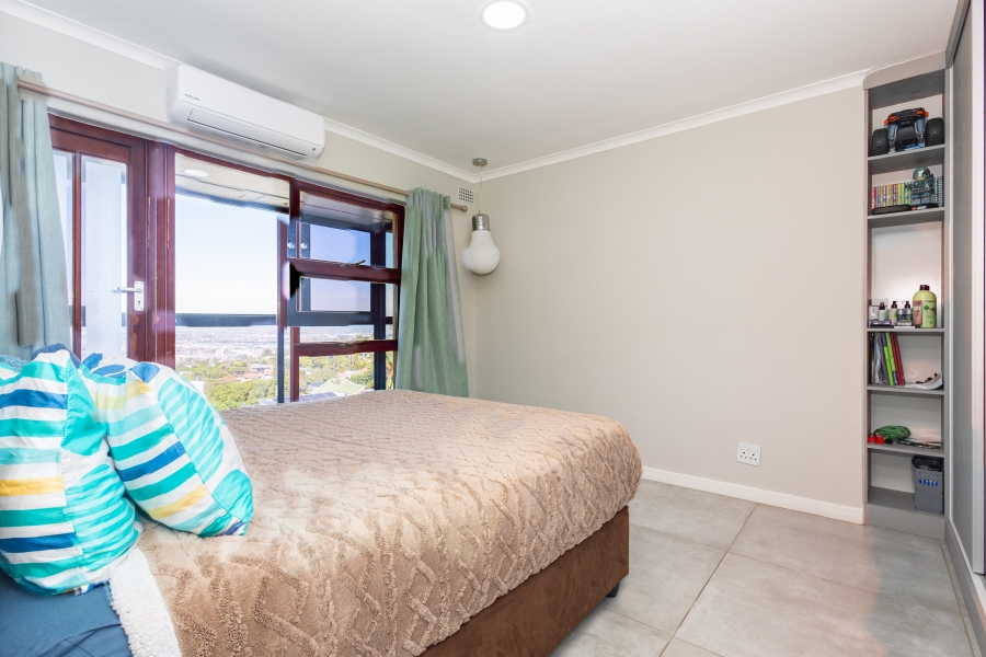 4 Bedroom Property for Sale in Loevenstein Western Cape